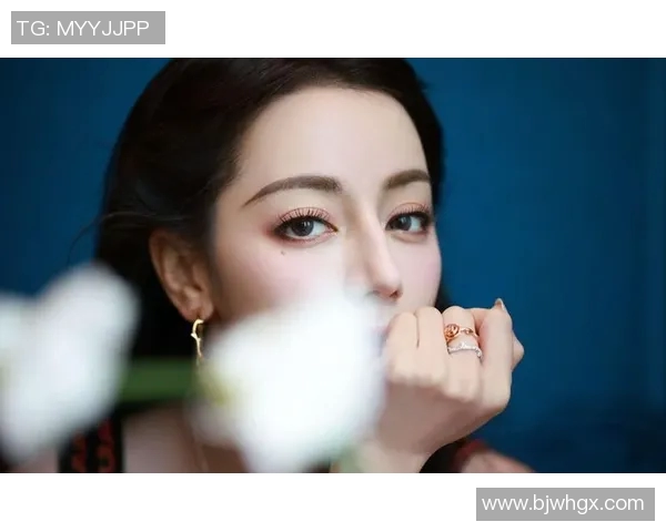 中国足球宝贝迪丽热巴的魅力与才华如何点燃球迷热情与关注